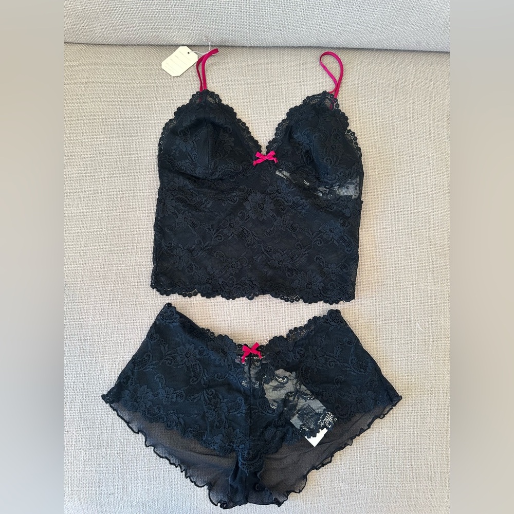 Elegant Black Lace Lingerie Set